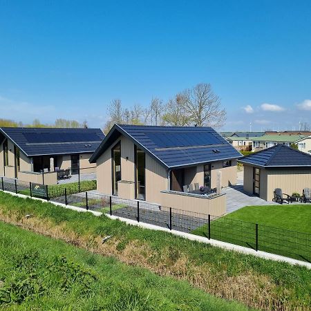 Chalet Met Sauna En Airconditioning Sint Annaland Luaran gambar